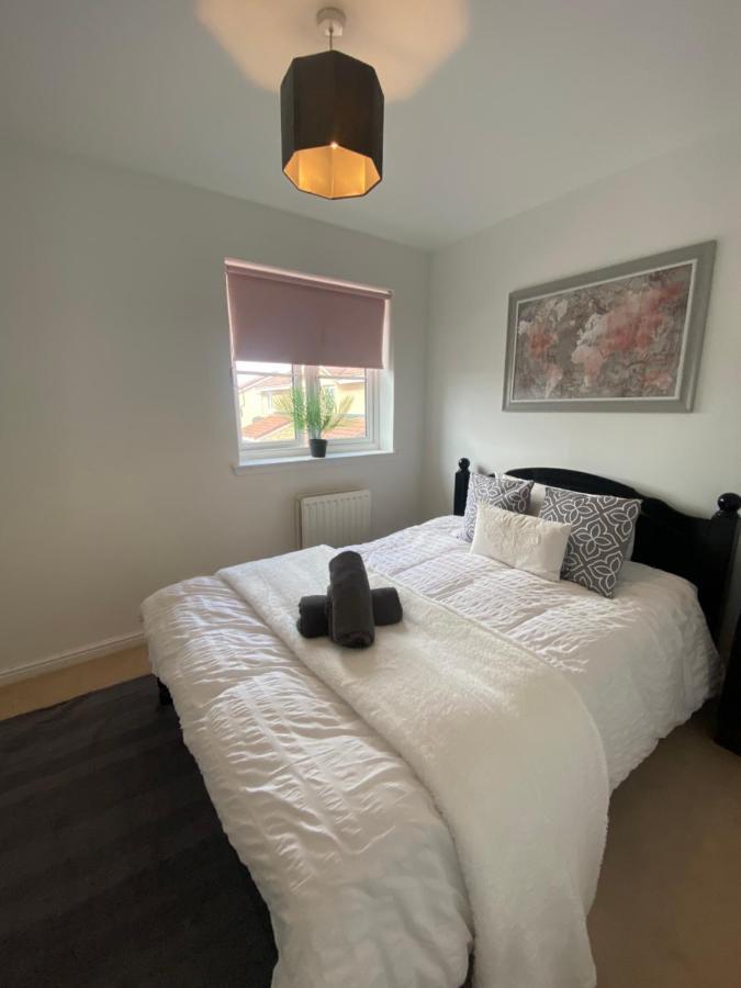 Inverness City Apartments - Modern & Bright Apartment Close To Raigmore Hospital & Shops Inshes Εξωτερικό φωτογραφία